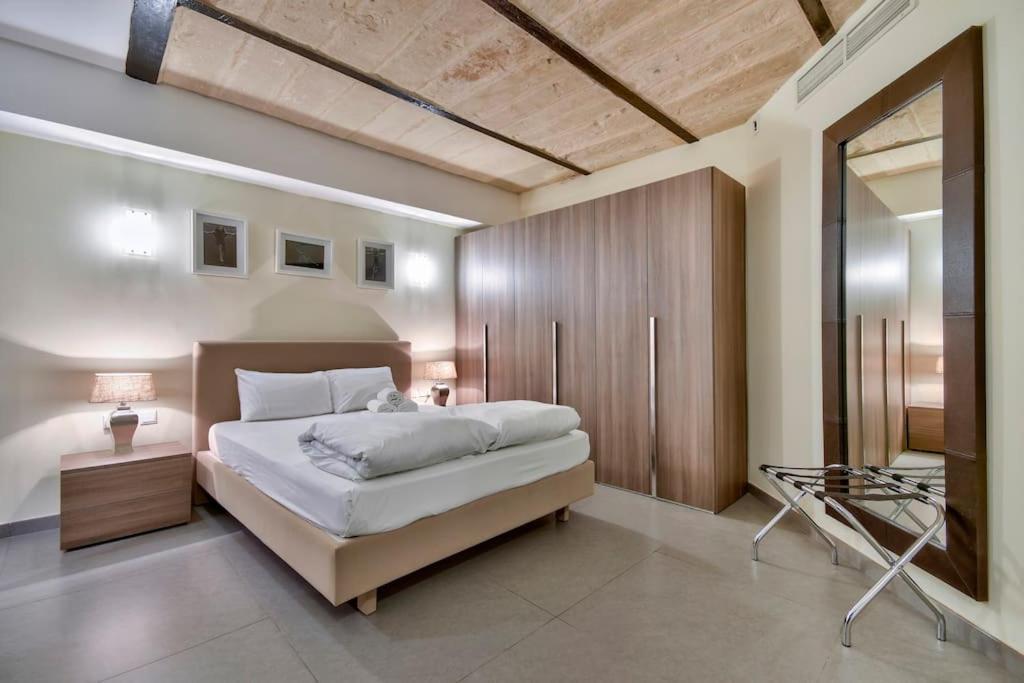 Vallettastay - Orangerie Two Bedroom Apartment 201 Εξωτερικό φωτογραφία